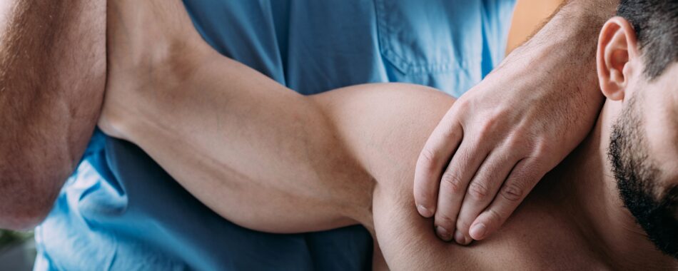 Uszkodzenie stożka rotatorów